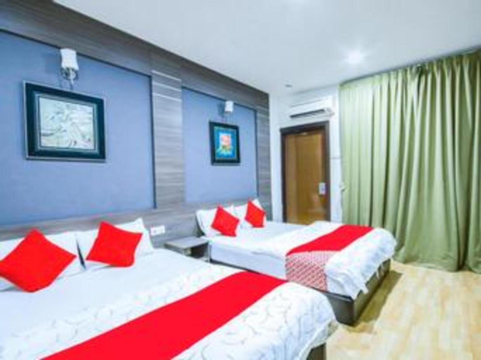 Capital O 812 Hotel Smc Seksyen 13 Shah Alam Dış mekan fotoğraf
