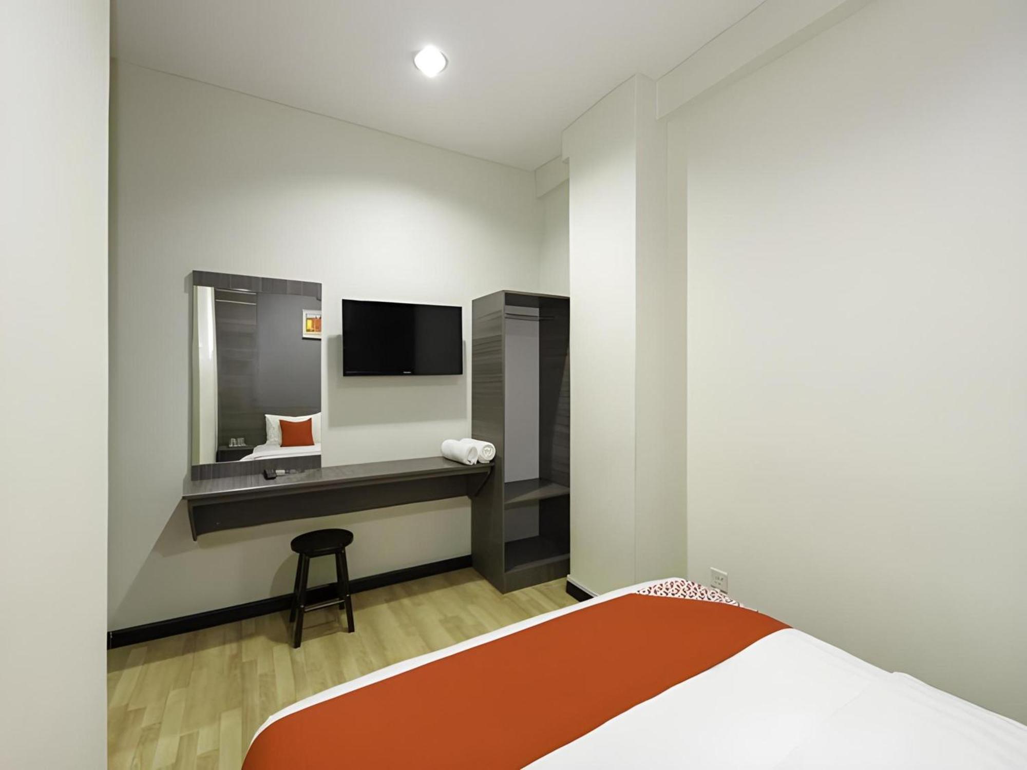 Capital O 812 Hotel Smc Seksyen 13 Shah Alam Dış mekan fotoğraf