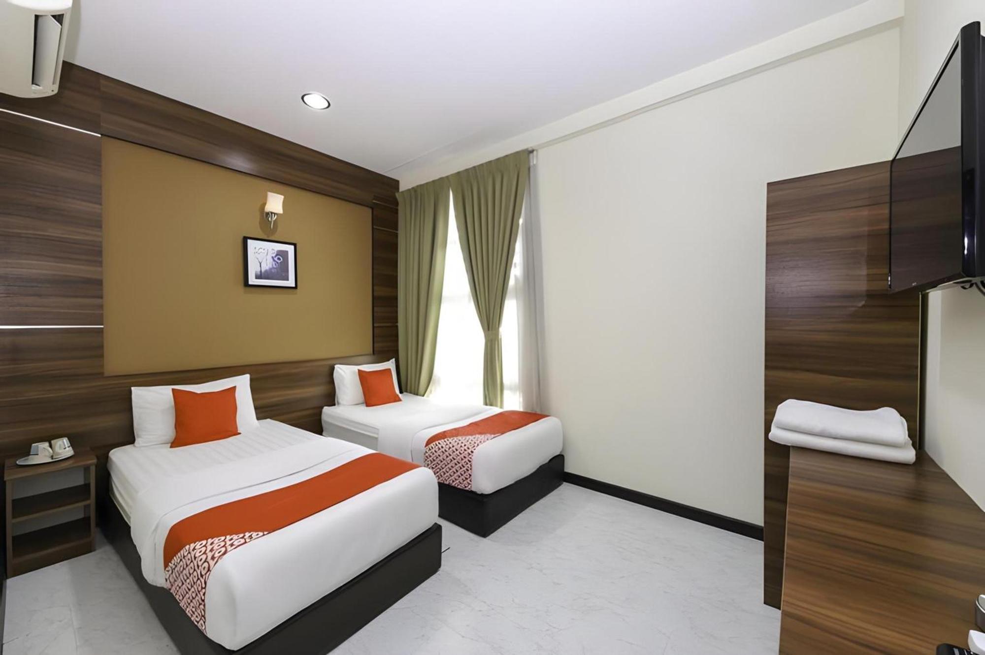 Capital O 812 Hotel Smc Seksyen 13 Shah Alam Dış mekan fotoğraf